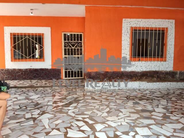 #0009 - Casa para Venta en Maracaibo - V