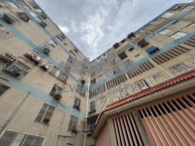 #0011 - Departamento para Venta en Maracaibo - V