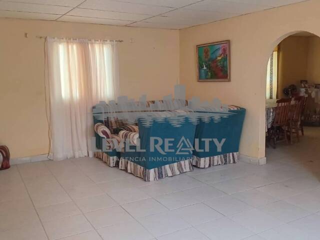 #0018 - Casa para Venta en Maracaibo - V