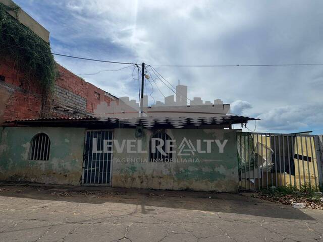#0021 - Casa para Venta en Maracaibo - V