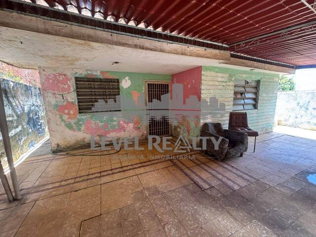 #0021 - Casa para Venta en Maracaibo - V