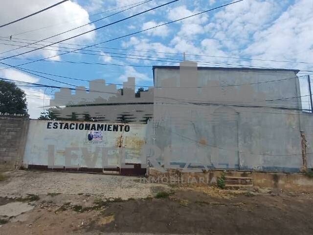#0026 - Terreno para Venta en Maracaibo - V