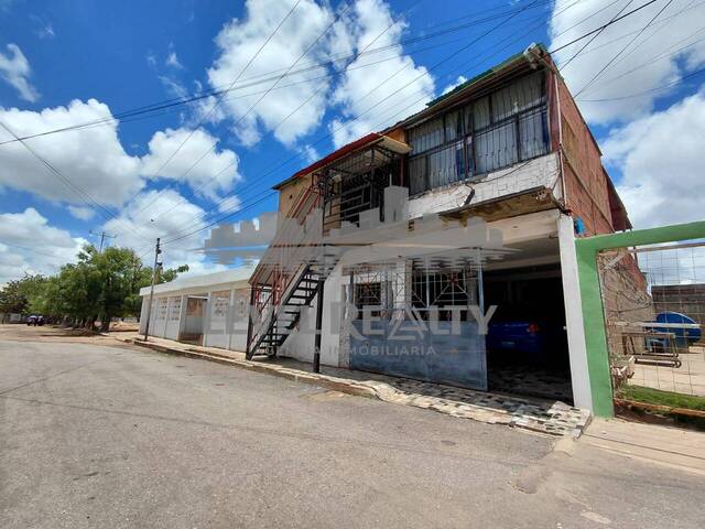 #0027 - Casa para Venta en San Francisco - V