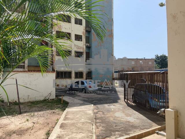 #0030 - Departamento para Venta en Maracaibo - V