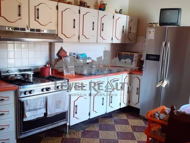 #0038 - Casa para Venta en Mérida - L
