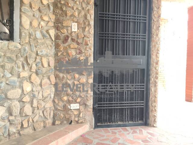 #0041 - Casa para Venta en Maracaibo - V