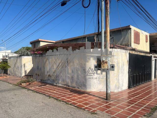#0042 - Casa para Venta en Maracaibo - V - 3